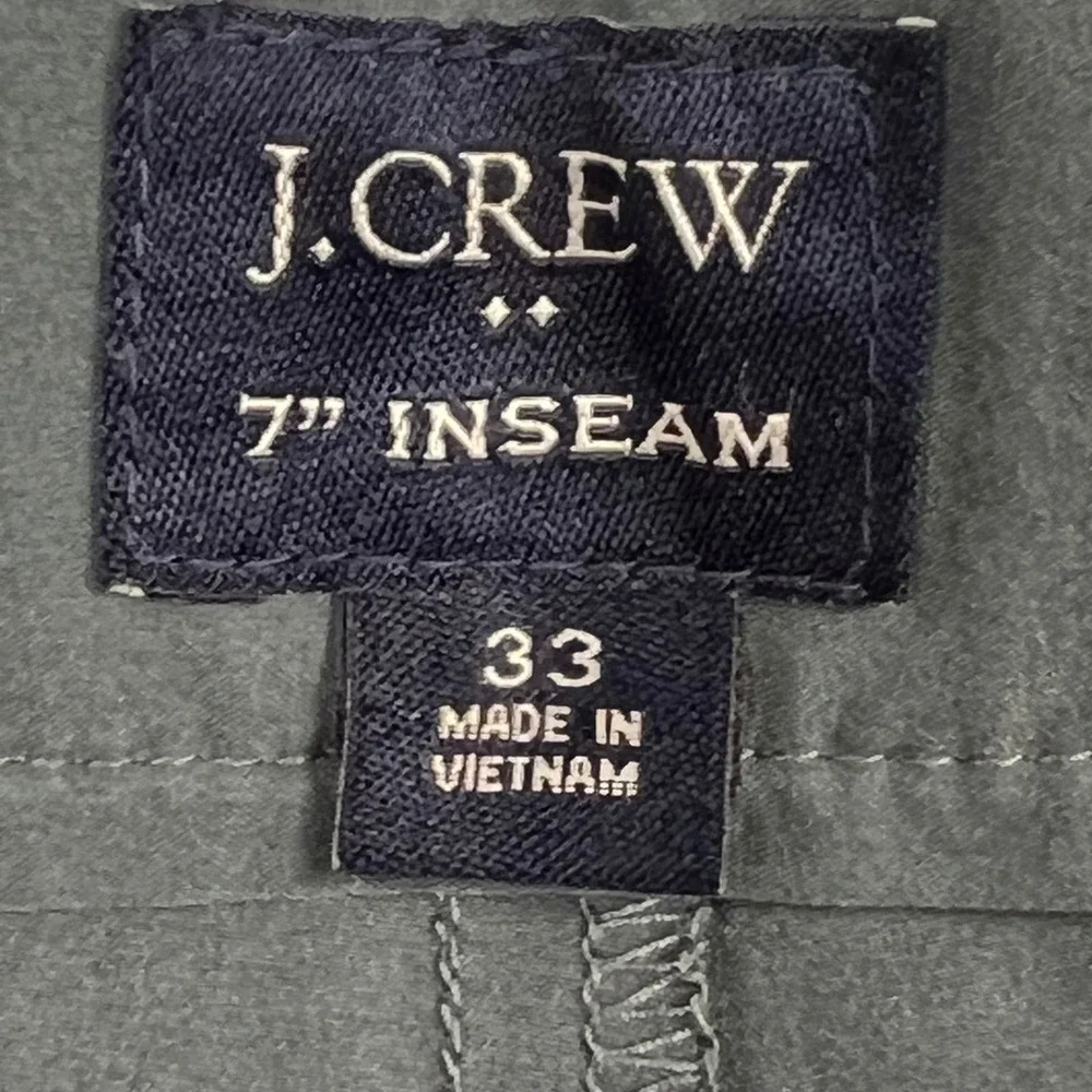 J.Crew Mens 33 Gray Tech Shorts 7 Inseam Performance Casual